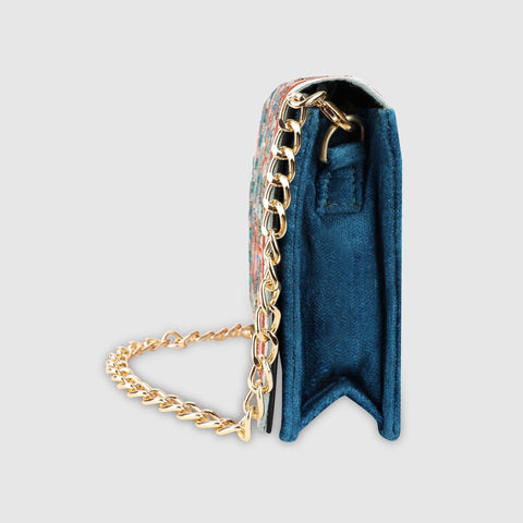 nyra sling bag