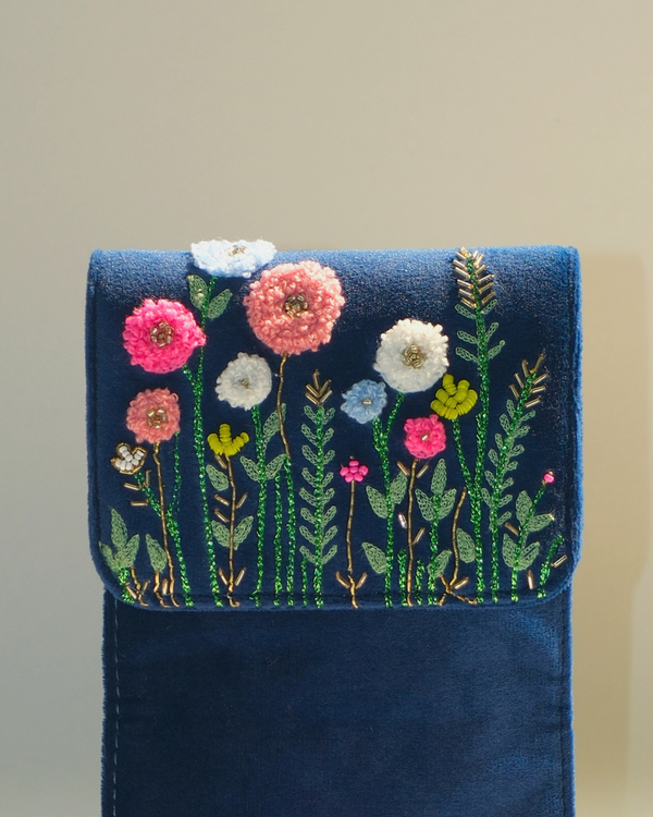 Botenical Blue Phone Sling Wallet