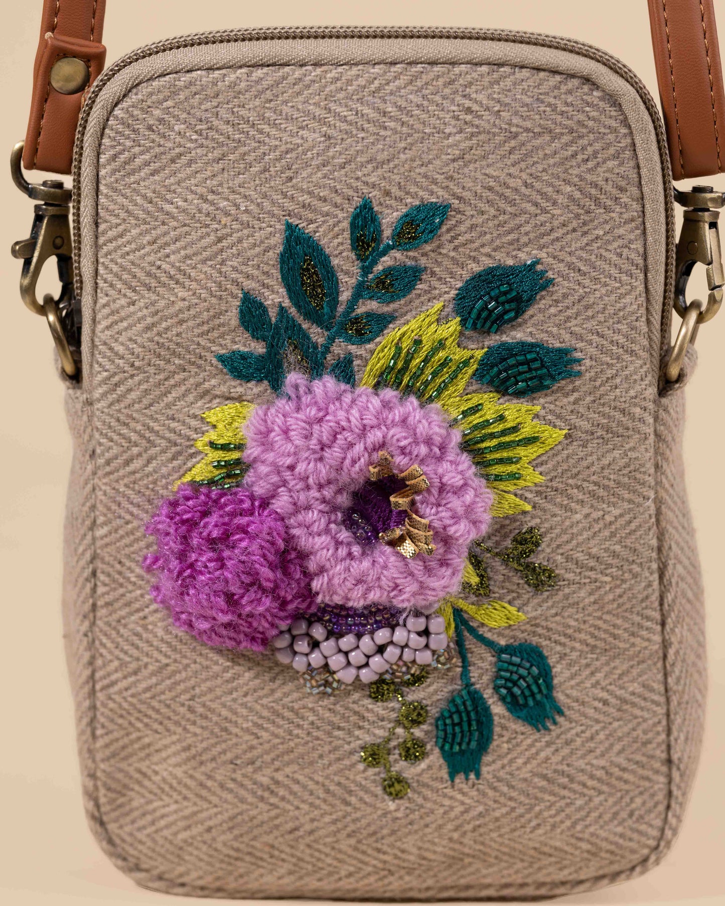 FLORAL PHONE SLING BAG