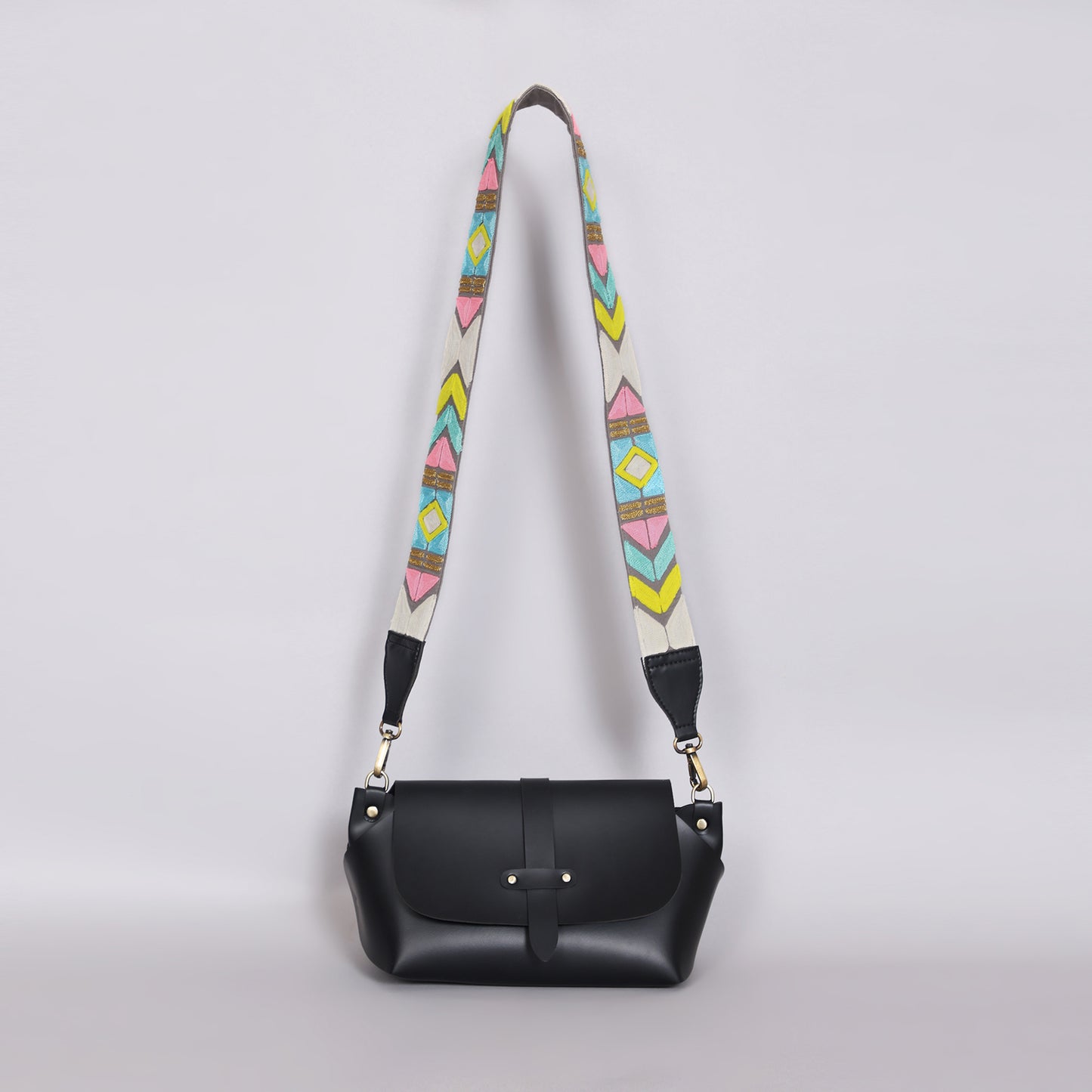 GREY ABSTRACT STRAP SLING BAG- BLACK (WITH EMBROIDERED HANDLE)
