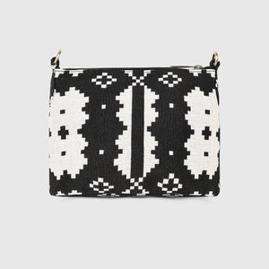 avena sling bag