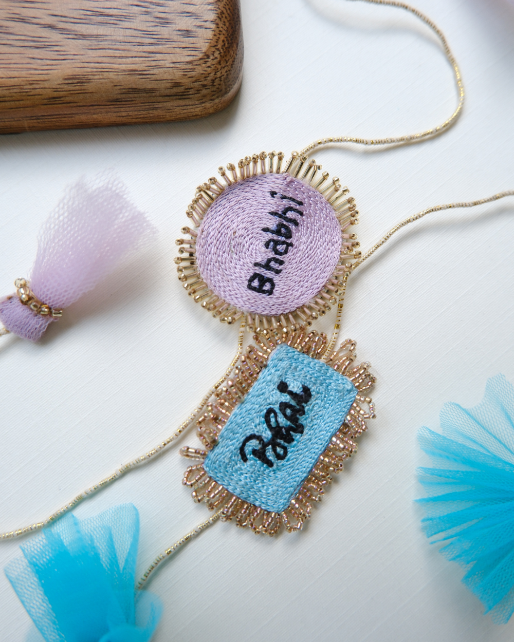 Embroidered Rakhi Magnet - Bhai Bhabhi Combo