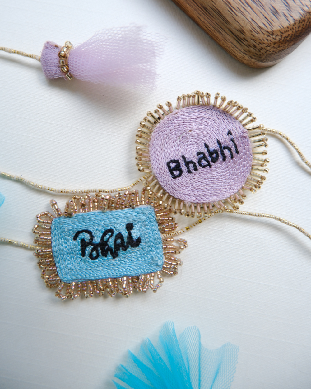 Embroidered Rakhi Magnet - Bhai Bhabhi Combo
