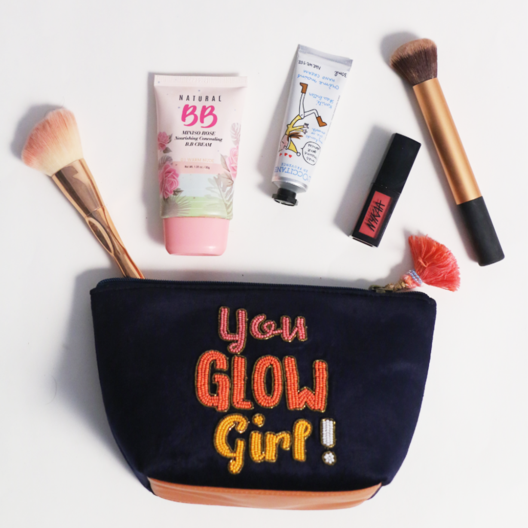 You glow girl -Make up kit blue