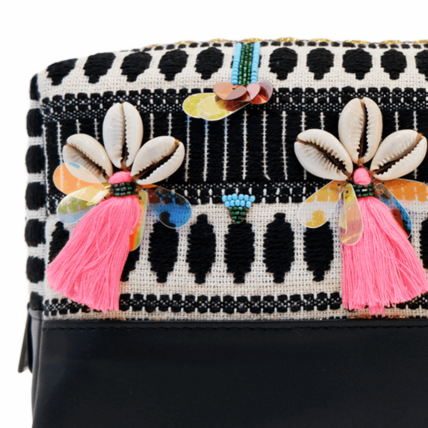 New Make Up Kit Big : Black with shells