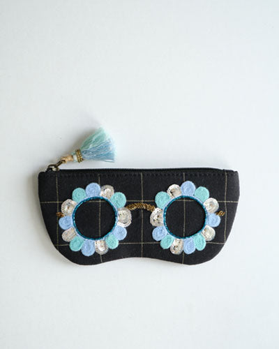 CLARA BLACK-BLUE SUNGLASS COVER