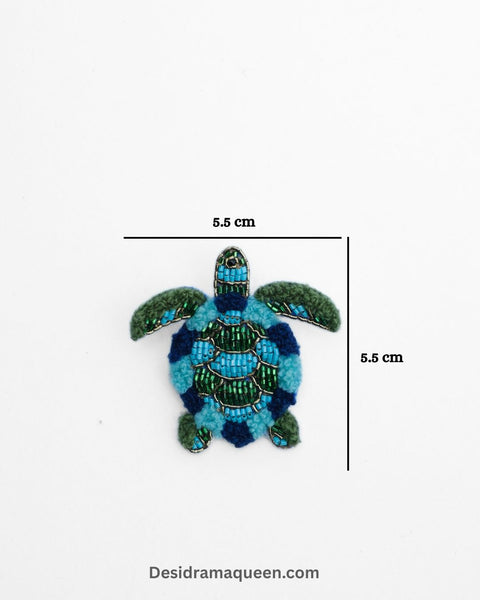Blue and green embroidered turtle brooch for lapel pin lovers