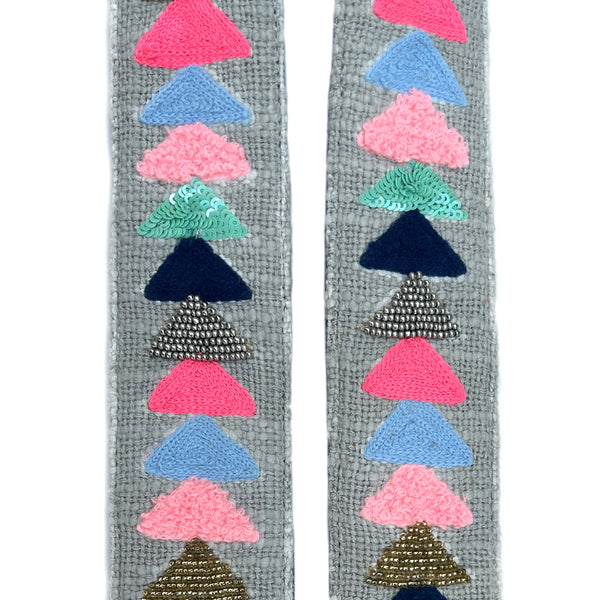 SLING BAG BLACK WITH POP TRIANGLES EMBROIDERED STRAP