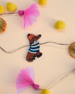 Rakhi Magnets Weiner Dog