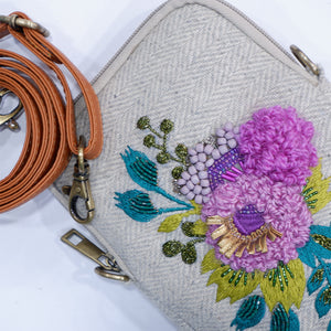 FLORA PHONE SLING BAG