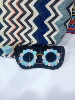eyeglass travel case, aesthetic glasses case, quirky sunglass cover, "Handcrafted beaded sunglass cover - collectible specs pouch from India"