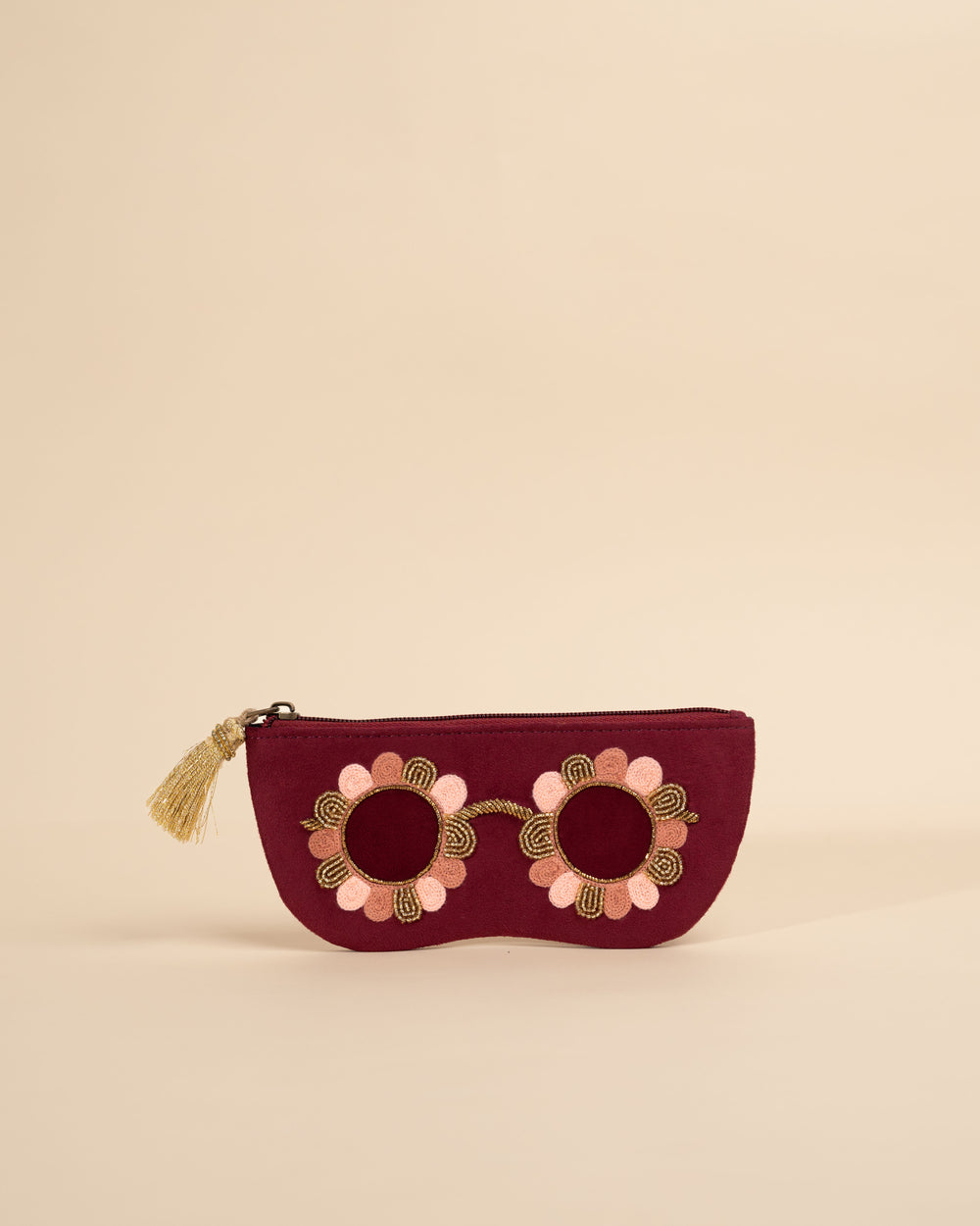 Clara M hand-embroidered sunglass cover – floral threadwork on cotton, handmade in India