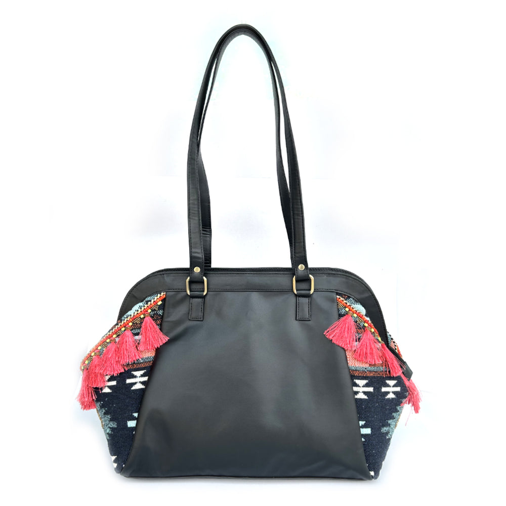 Boho Weekender Bag - Peach Tessels