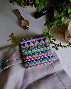 NEO TRIANGLES SNAP BUTTON WALLET